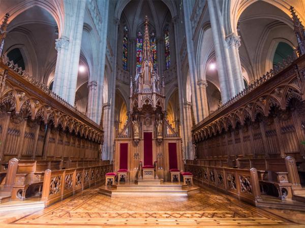 interior catedral de la Plata